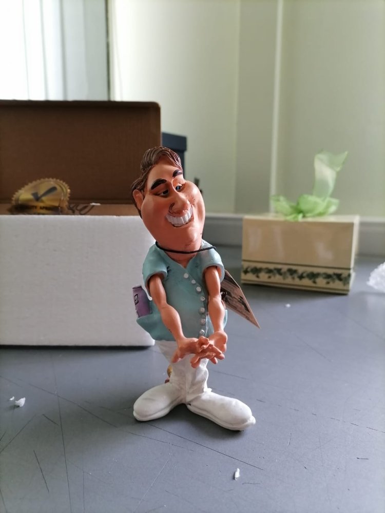 Статуэтка Массажист