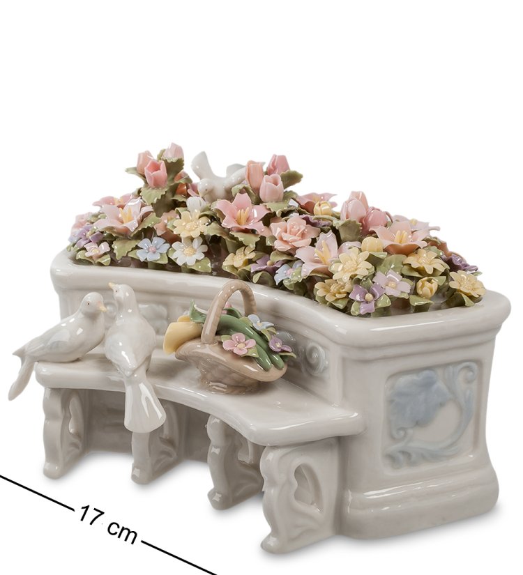 Музыкальная статуэтка Алтарь с голубями