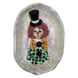 Маленький барельеф из фарфора Клоун в цилиндре