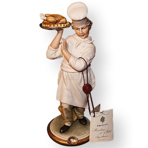 Статуэтка из фарфора Повар