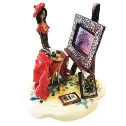 Фарфоровая статуэтка Художница в красном платье