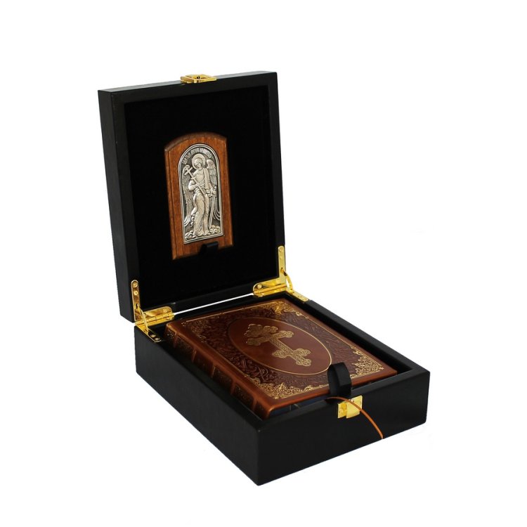 Подарочный набор Молитвослов в кожаном переплете с иконой Ангел Хранитель BG1367K