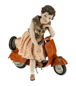 Фарфоровая статуэтка Кукла Марию