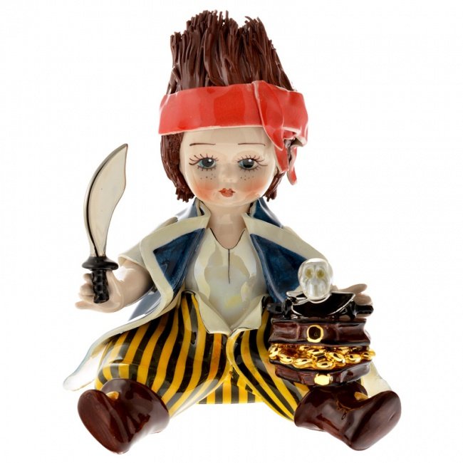 Фарфоровая статуэтка Мальчик Пират