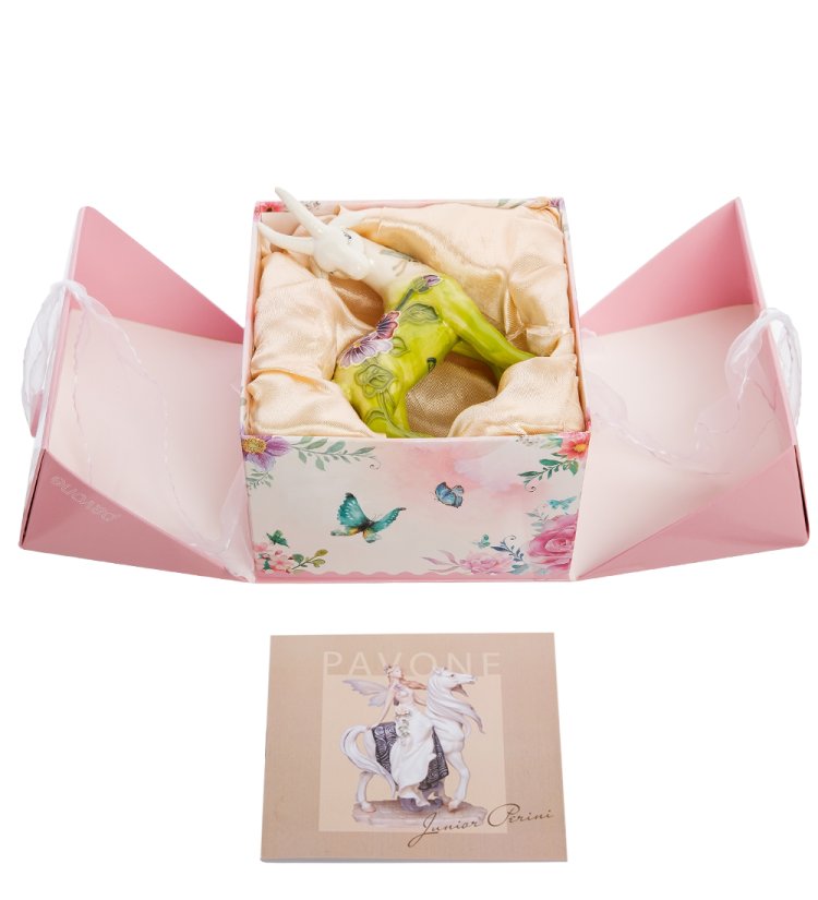 Статуэтка из фарфора Грациозная Коза в зеленом декоре Pavone JP-71/38, упаковочный вид