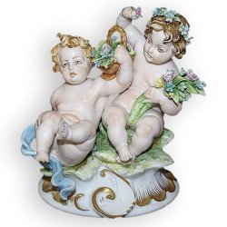 Статуэтка из фарфора дети Весна