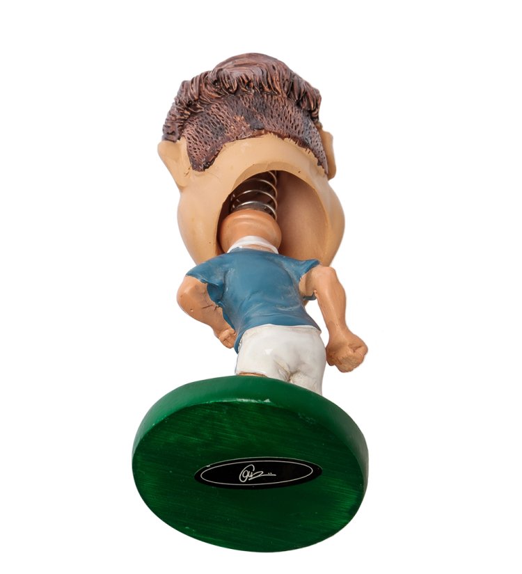 Фигурка-болванчик Футболист The Comical World of Stratford RV-685, вид снизу