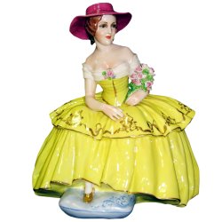 Статуэтка из фарфора Девушка - весна в желтом платье
