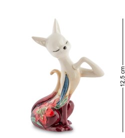 Статуэтка из фарфора Кошечка с поднятой лапкой