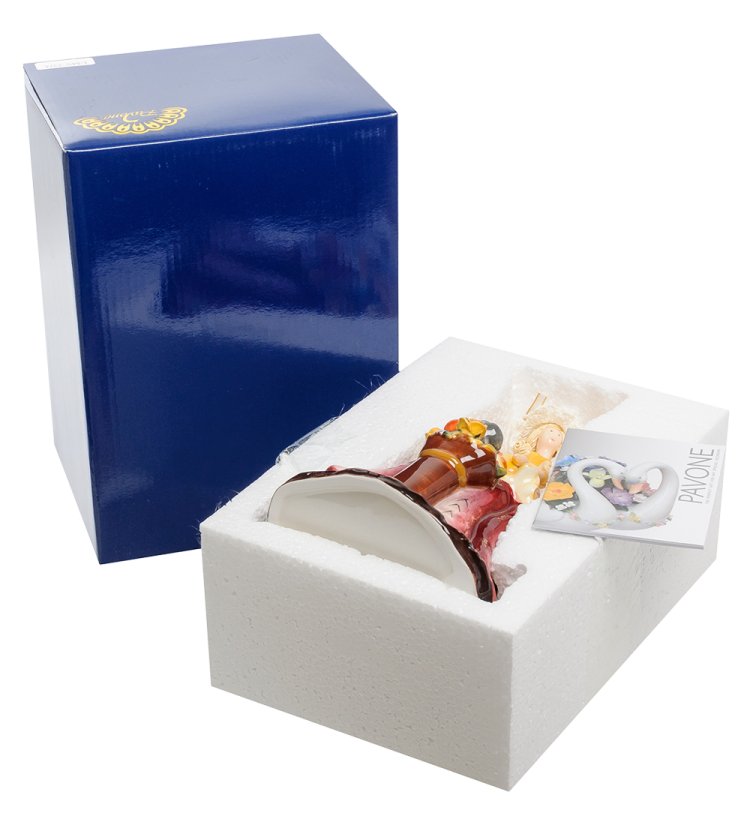 Статуэтка Девушка поливает клумбу с цветами Pavone CMS-22/ 4, фотография в упаковке