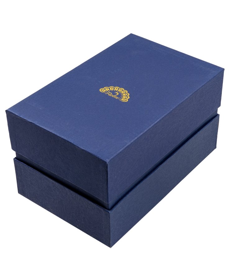 Статуэтка с подсветкой из бисквитного фарфора Леди Pavone JP-186/ 6, фотография коробочки