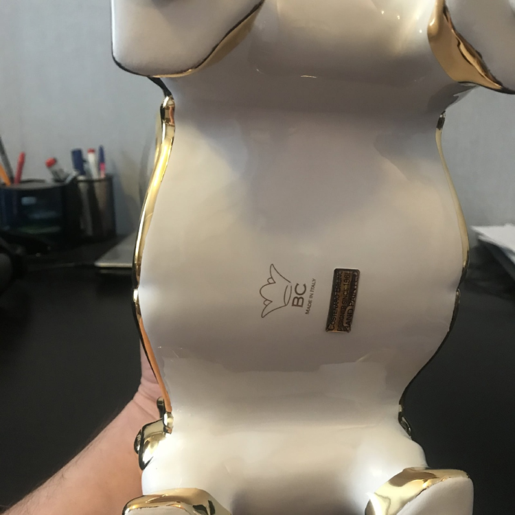 Часы, белые, фото со склада, вид снизу