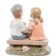 Статуэтка из керамики Мальчик и девочка на лавочке Pavone CMS-12/27, оборотная сторона