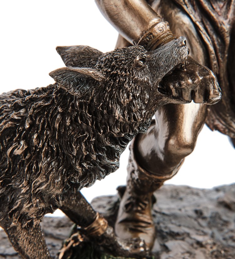 Статуэтка Бог воинской доблести Тюр и Фенрир Veronese WS-1086, фотография крупным планом 2