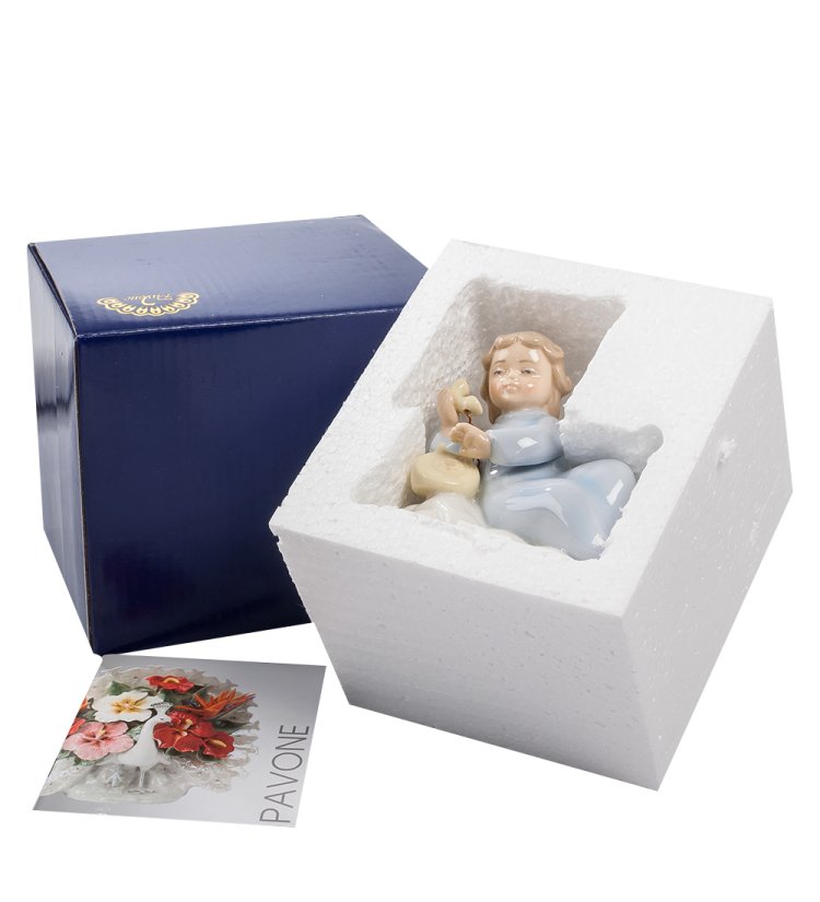 Статуэтка из фарфора Ангелочек на облаке с телефоном Pavone CMS-11/37, фотография в упаковке