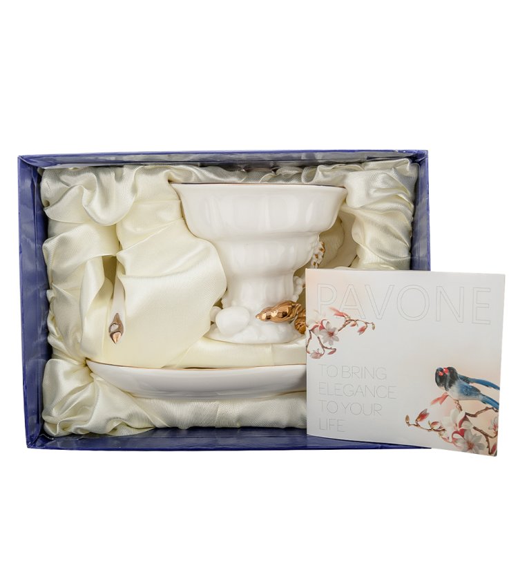 Чайная пара из фарфора с ложечкой Морские ракушки Pavone FM-34/ 5, фотография в упаковке