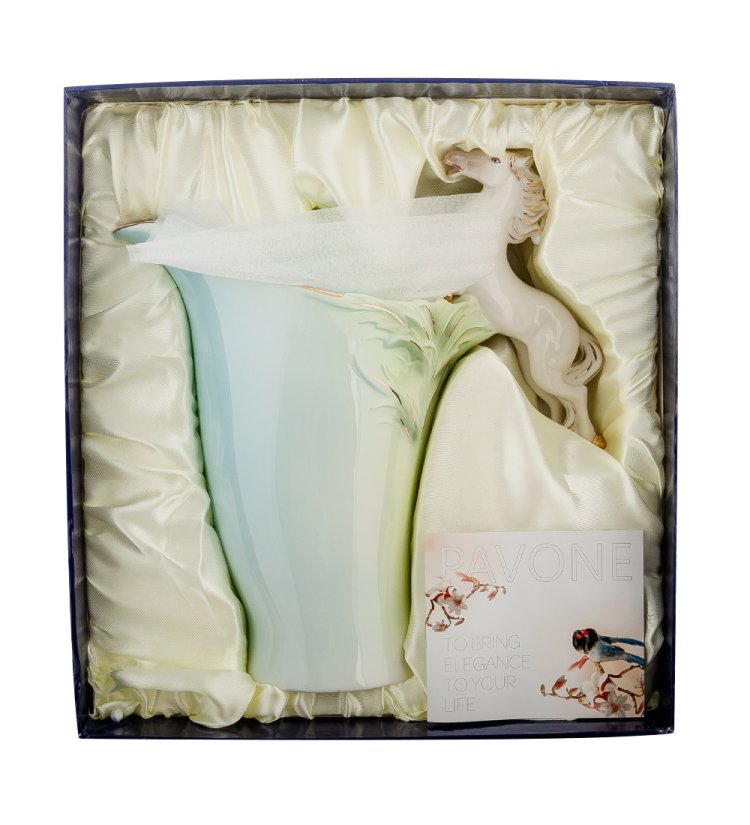 Заварочный чайник из фарфора Лошадь Pavone FM-75/ 1, фотография в упаковке