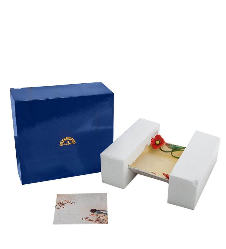 Блюдо из фарфора Маки Pavone FM-07/10, фотография в упаковке