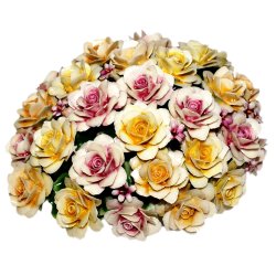 Статуэтка из фарфора разноцветные Розы