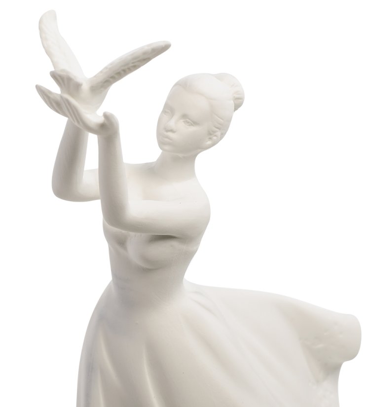 Статуэтка из бисквитного фарфора с подсветкой Леди с голубем Pavone JP-186/ 40, фотография крупным планом