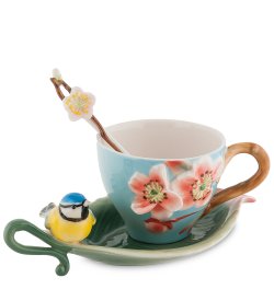 Чайная пара из фарфора с ложечкой Сливовый цветок