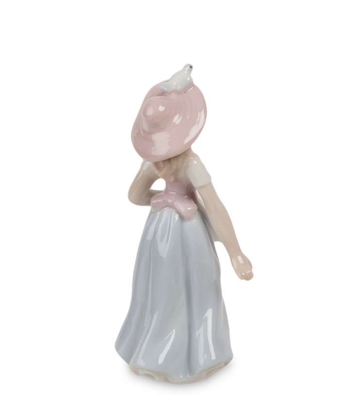 Фарфоровая статуэтка Молодая Хозяюшка Pavone JP-29/46, фотография со спины