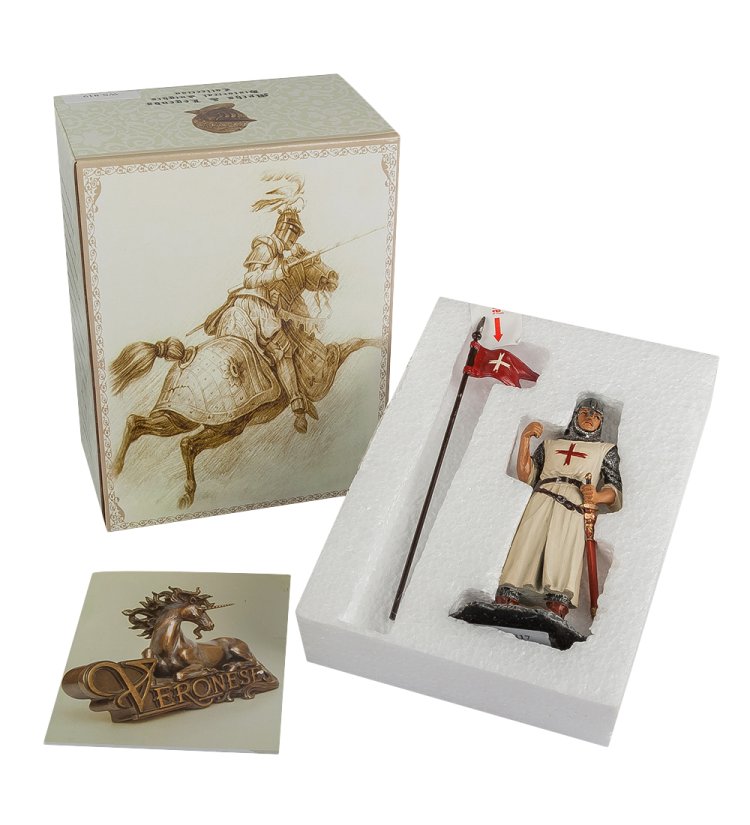 Статуэтка Средневековый Рыцарь крестоносец Veronese WS-817, упаковочный вид