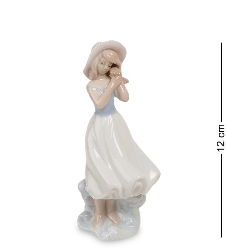 Фарфоровая фигурка Девочка Хозяюшка Pavone JP-29/48