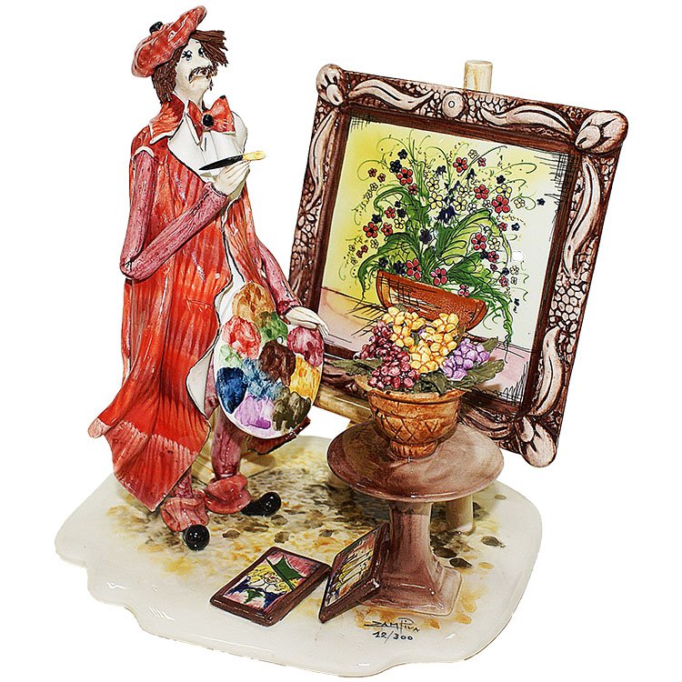 Статуэтка из фарфора Художник рисующий цветы