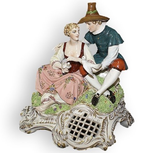 Статуэтка из фарфора Пастушья любовь