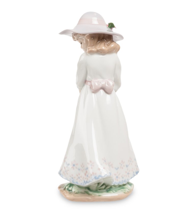 Статуэтка из фарфора Девочка в шлепке с цветочками Pavone JP-29/ 21, фотография со спины