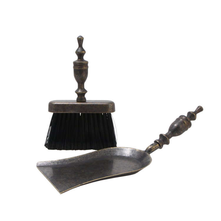 Каминный набор: Щетка и совок, под бронзу Alberti Livio AL-80-347-N-ANT