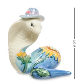 Фигурка из фарфора Голубая Змея в панаме