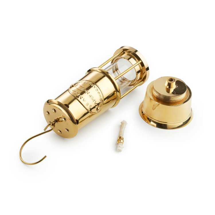 Лампа керосиновая подвесная с крючком, фотография в открытом виде