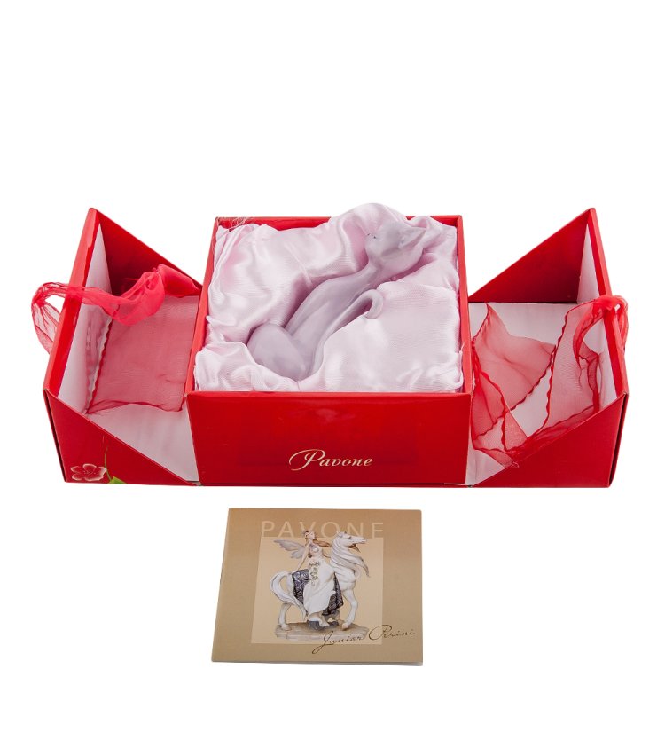 Статуэтка из фарфора Розовая кошечка сидит Pavone JP-31/29, фотография в упаковке