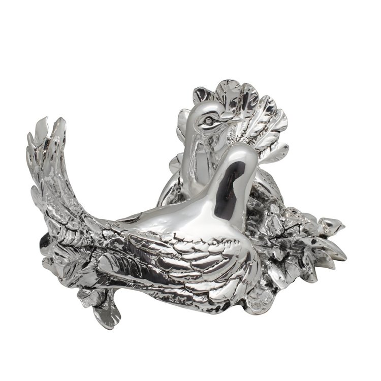 Композиция Пара голубей с розами