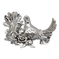 Композиция Пара голубей с розами