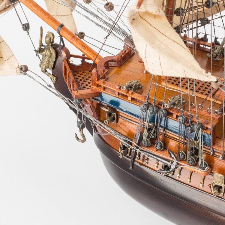 Модель корабля Трех Иерархов 80 см