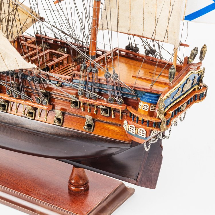 Модель корабля Трех Иерархов 80 см