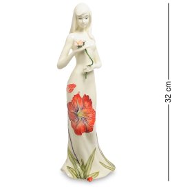 Статуэтка из фарфора Девушка в белом платье с цветком