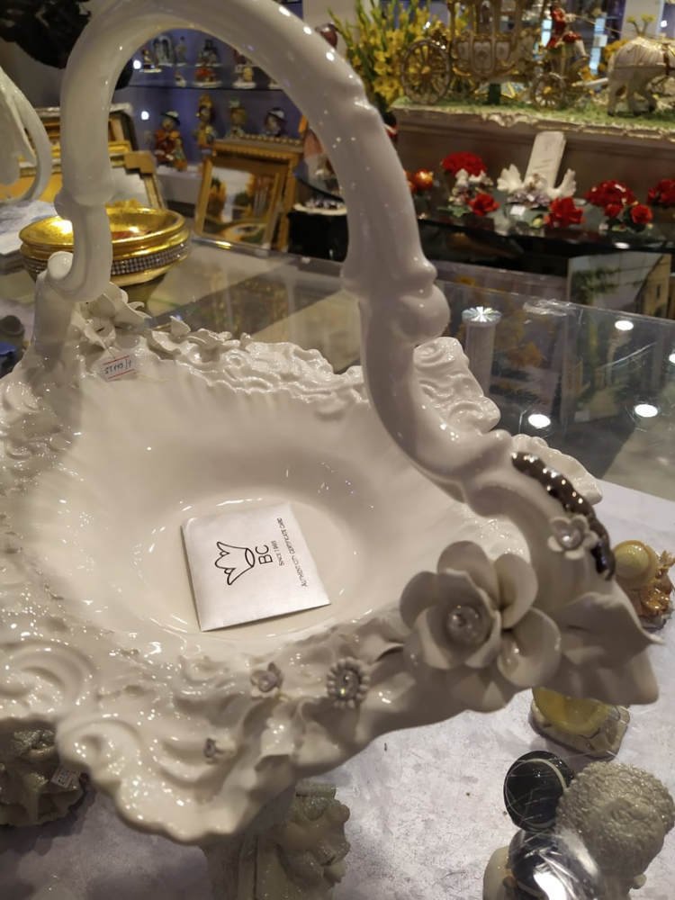 Ваза для фруктов Цветы, фото со склада, вид со стороны