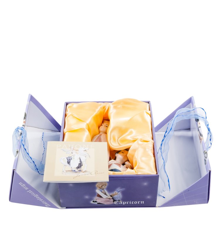 Фигурка из фарфора Знак зодиака Близнецы Pavone JP-25/ 6, фотография в упаковке