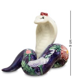 Фигурка из фарфора Царевна Змея с красной бабочкой