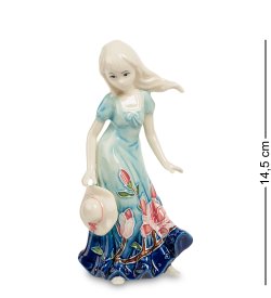 Статуэтка из фарфора Девочка в платье с лотосом
