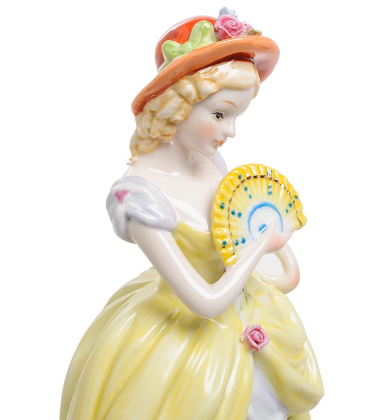 Статуэтка из фарфора Миледи с веером Valerio Sole VS-324, фотография крупным планом