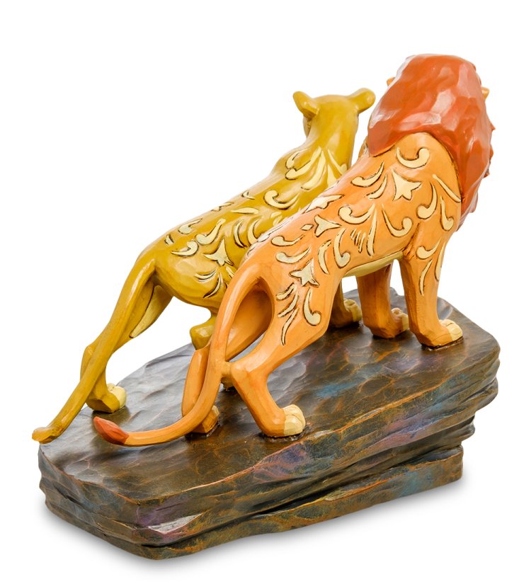 Статуэтка Симба и Нала - Любовь на львиной скале Disney Traditions, оборотная сторона