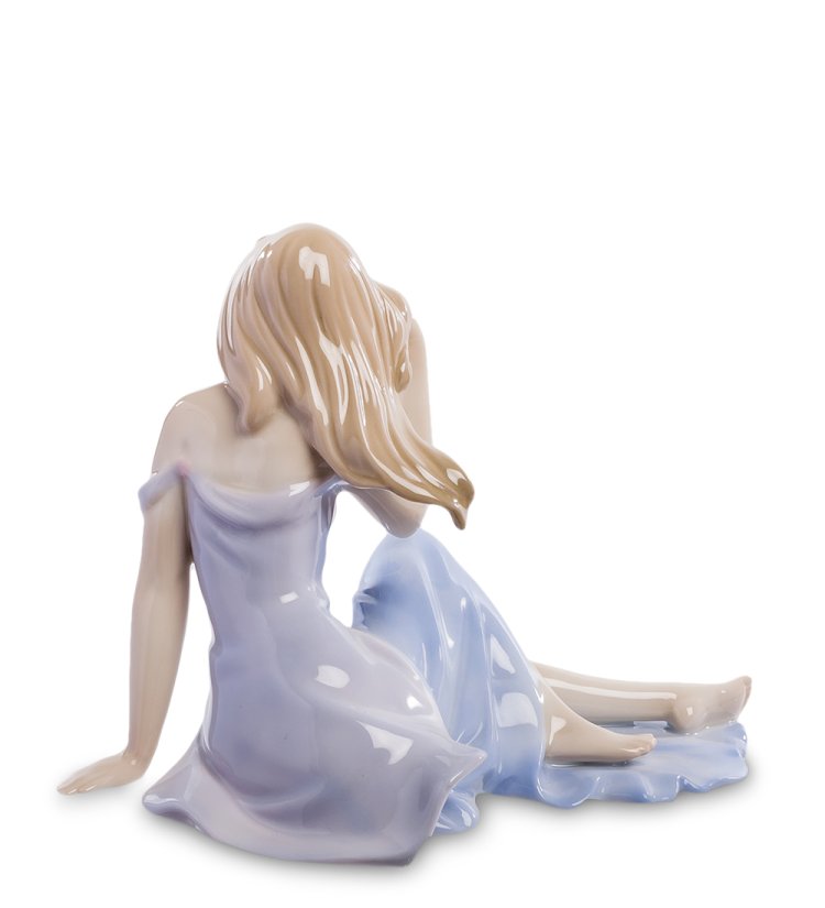 Статуэтка из фарфора Девушка Мечта Pavone JP-22/30, оборотная сторона