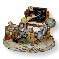 Фарфоровая статуэтка Композиция На уроке