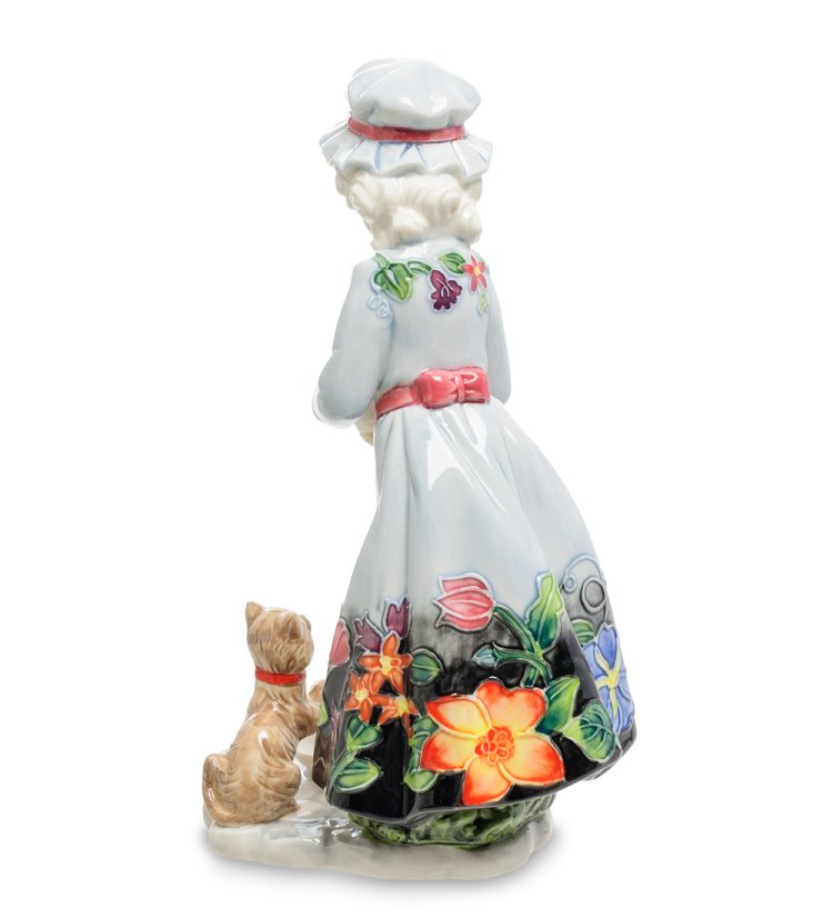 Статуэтка из фарфора Девочка кормит котенка Pavone JP-12/ 17, фотография со спины