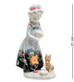 Статуэтка из фарфора Девочка кормит котенка